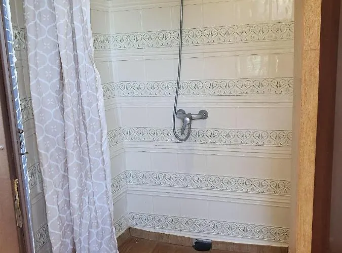 La Casa Nova ホステル Armeñime