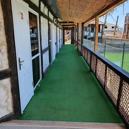 拉卡萨诺瓦青年旅馆 *